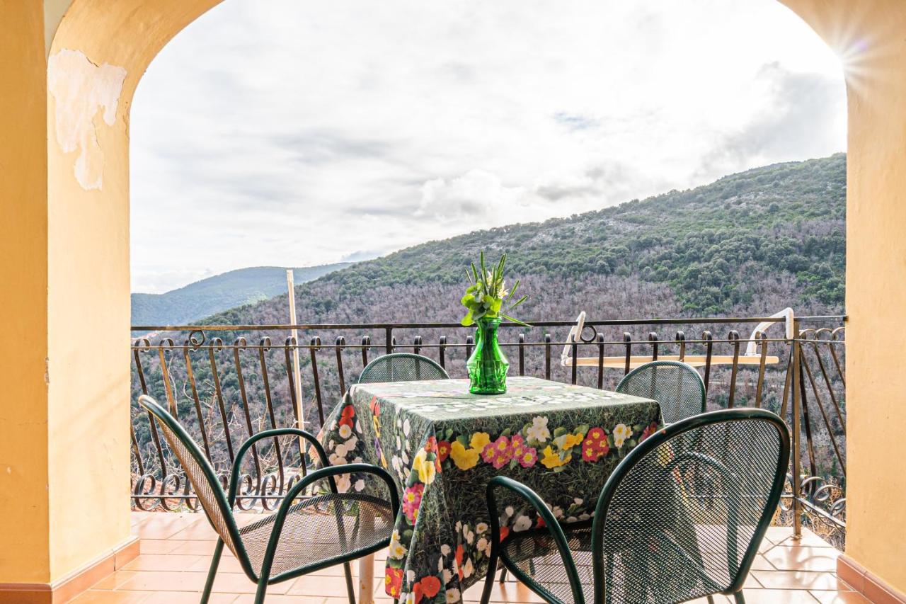 Casavacanze Delle Noci Marciana  Ngoại thất bức ảnh